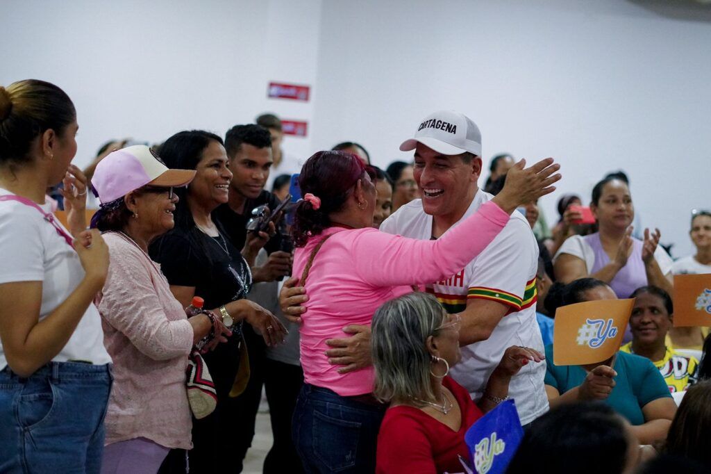 “La mujer cartagenera tiene la fe puesta en un renacer para nuestra ciudad”: Dumek en encuentro con mujeres “La mujer cartagenera tiene la fe puesta en un renacer para nuestra ciudad”: Dumek en encuentro con mujeres